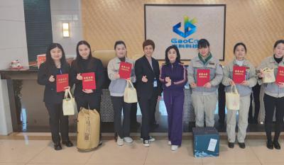 �����������������ݳ�������ݺ������ڽ�ɽ��ں�������Ī������ü�����ǺϷʳϲ�����Ů����˶�