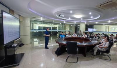 ��ʶ����  �߽����������Ϸʳϲ�����2022�꡶����������������ҵ����������ѵ