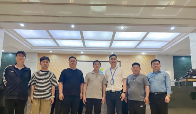 У������  �����ںϡ����ǽ�����óְҵѧԺ����˾�����ظ�