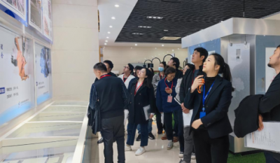 ͬı����������  ҡߣ���������